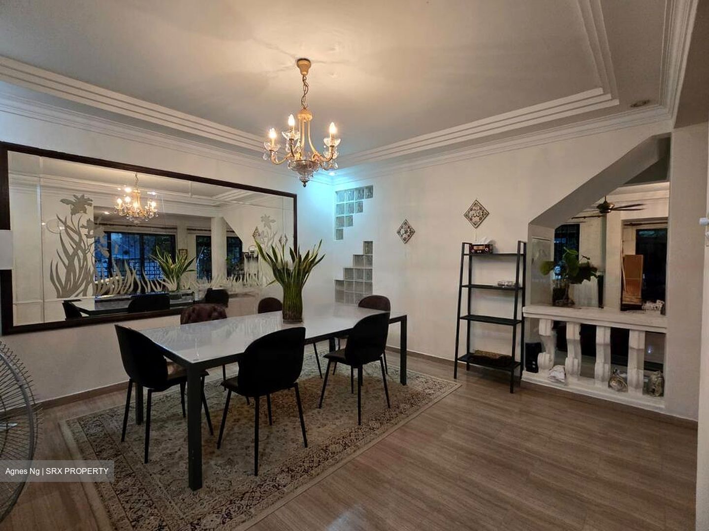 Lorong Sarina (D14), Terrace #475769581